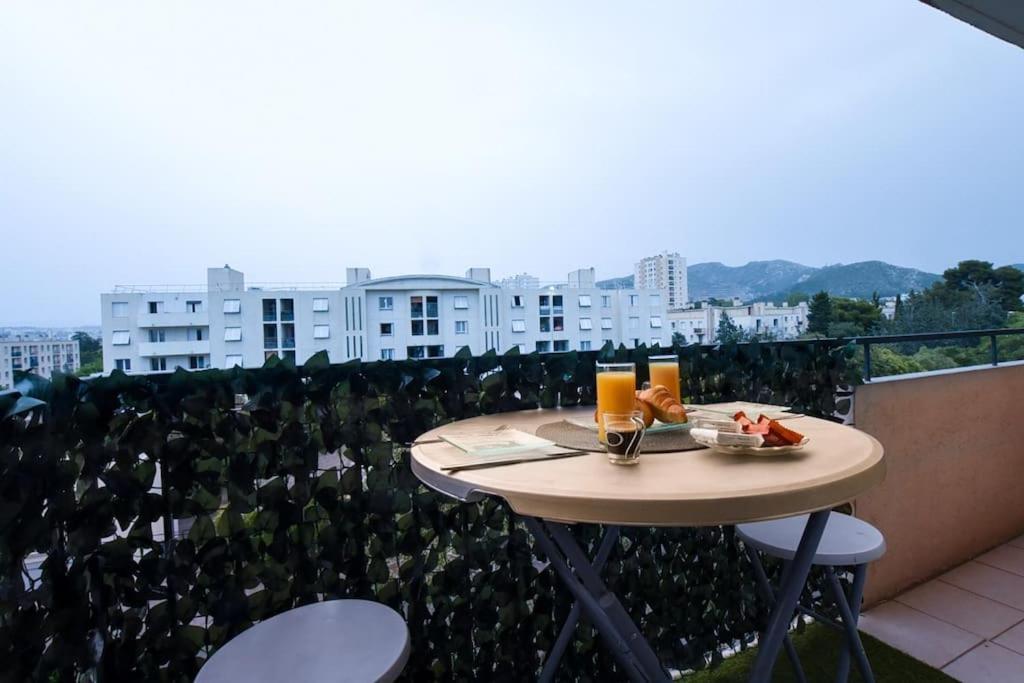 Appartement T3 Parking A 5 Minutes A Pied Du Stade Velodrome Marseille Exterior photo