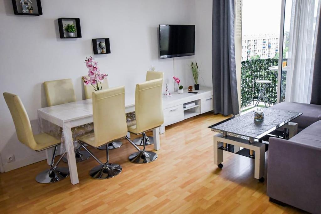 Appartement T3 Parking A 5 Minutes A Pied Du Stade Velodrome Marseille Exterior photo